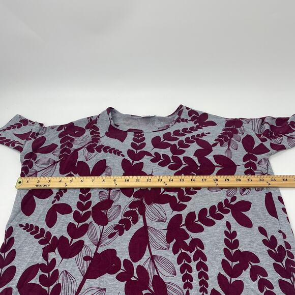 LULAROE Irma Leaf Print Hi-Low Hem Shirt Tunic Womens Size XS Oversized Relaxed - Picture 4 of 5